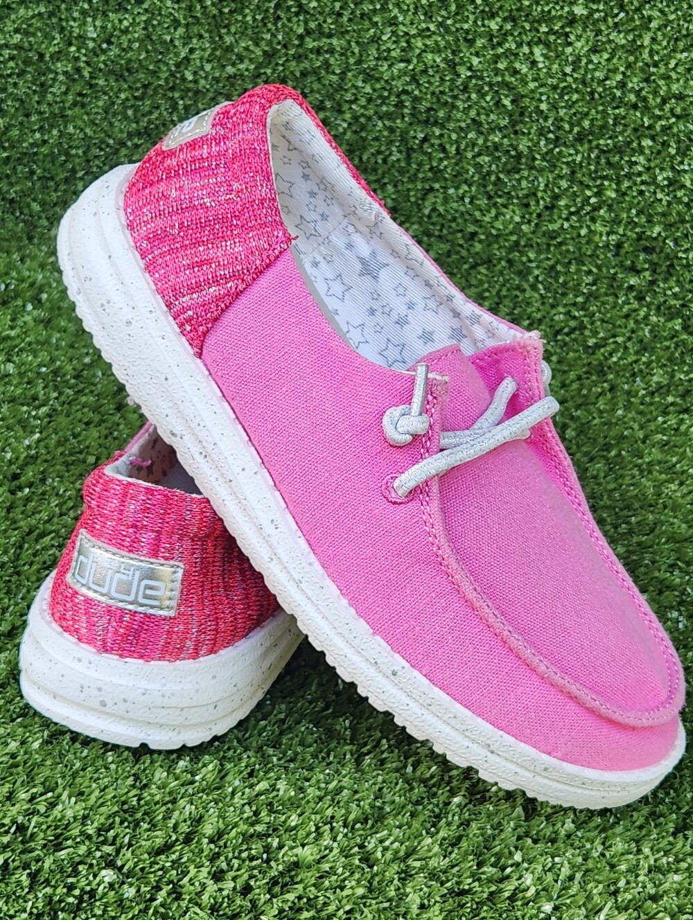 Hey Dude Wendy Kids Little Girls Walking Pink Fuxia Comfort Slip-on Size 1 / 2